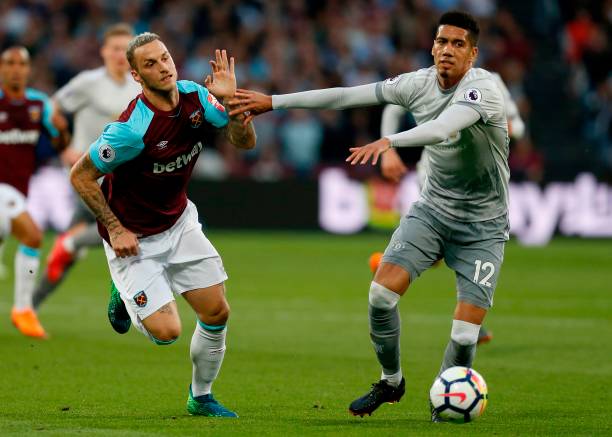 赛让球迷们 赛让球迷们